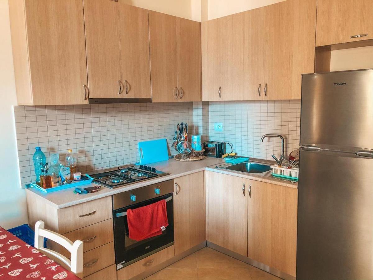 Mimi'S Beach Apartment Vlorë Extérieur photo